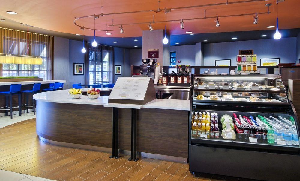 Courtyard By Marriott Chattanooga Downtown Esterno foto